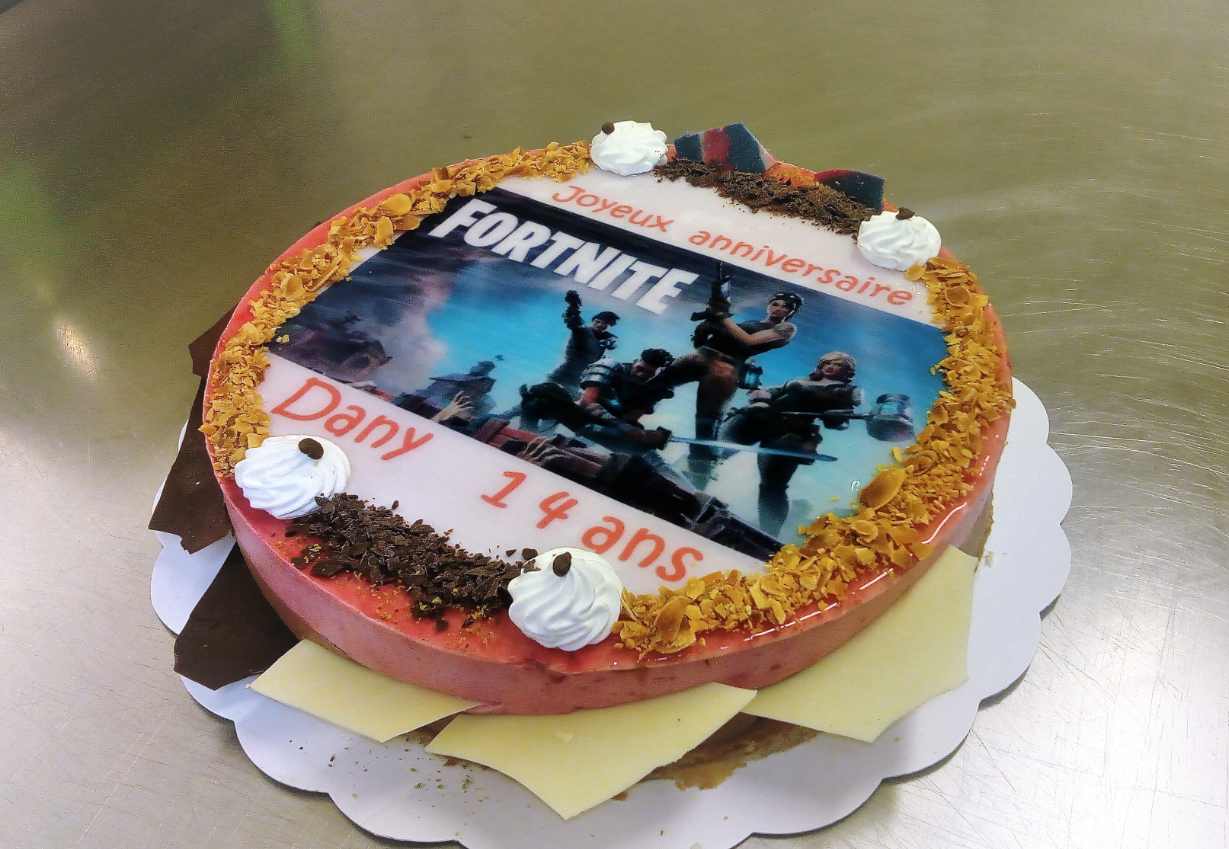 bavarois choco-framboise 20-24 parts avec photo Fortnite