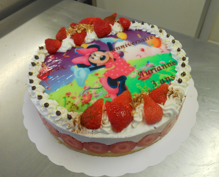 Fraisier 6 8 avec photo minnie