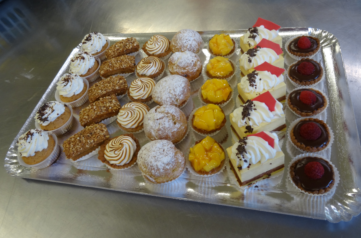le plateau gourmand 35 pièces.