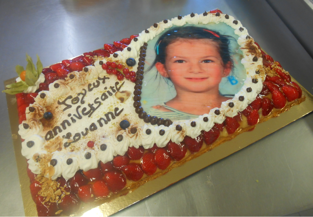 Tarte aux fraises 20 24 parts avec photo famille