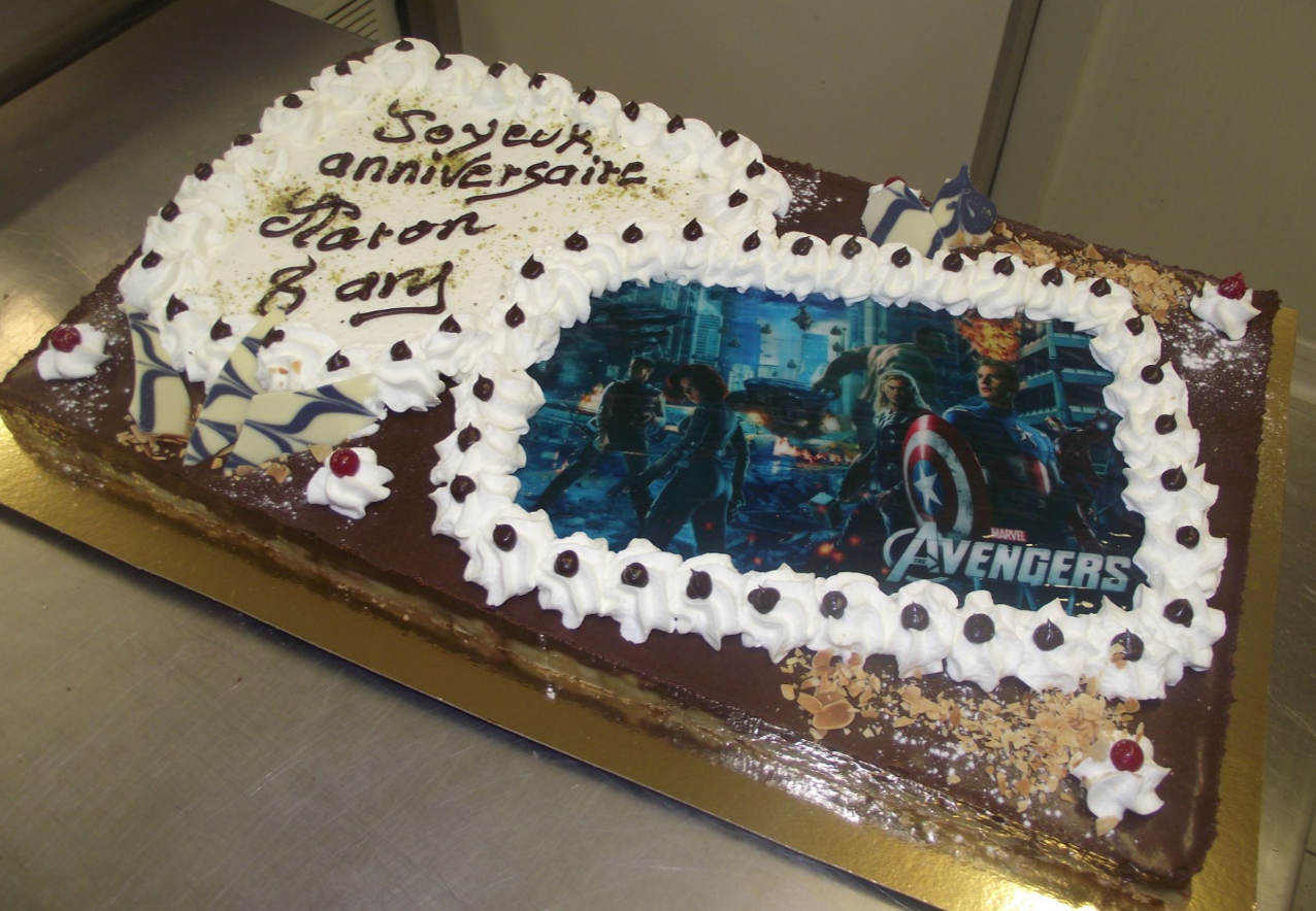 tarte choco-poire 20-24 parts avec photo Avengers