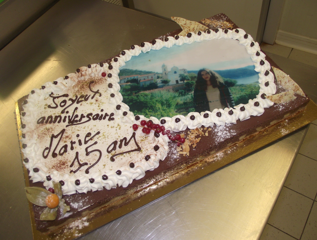 tarte choco-poire 20-24 parts avec photo famille