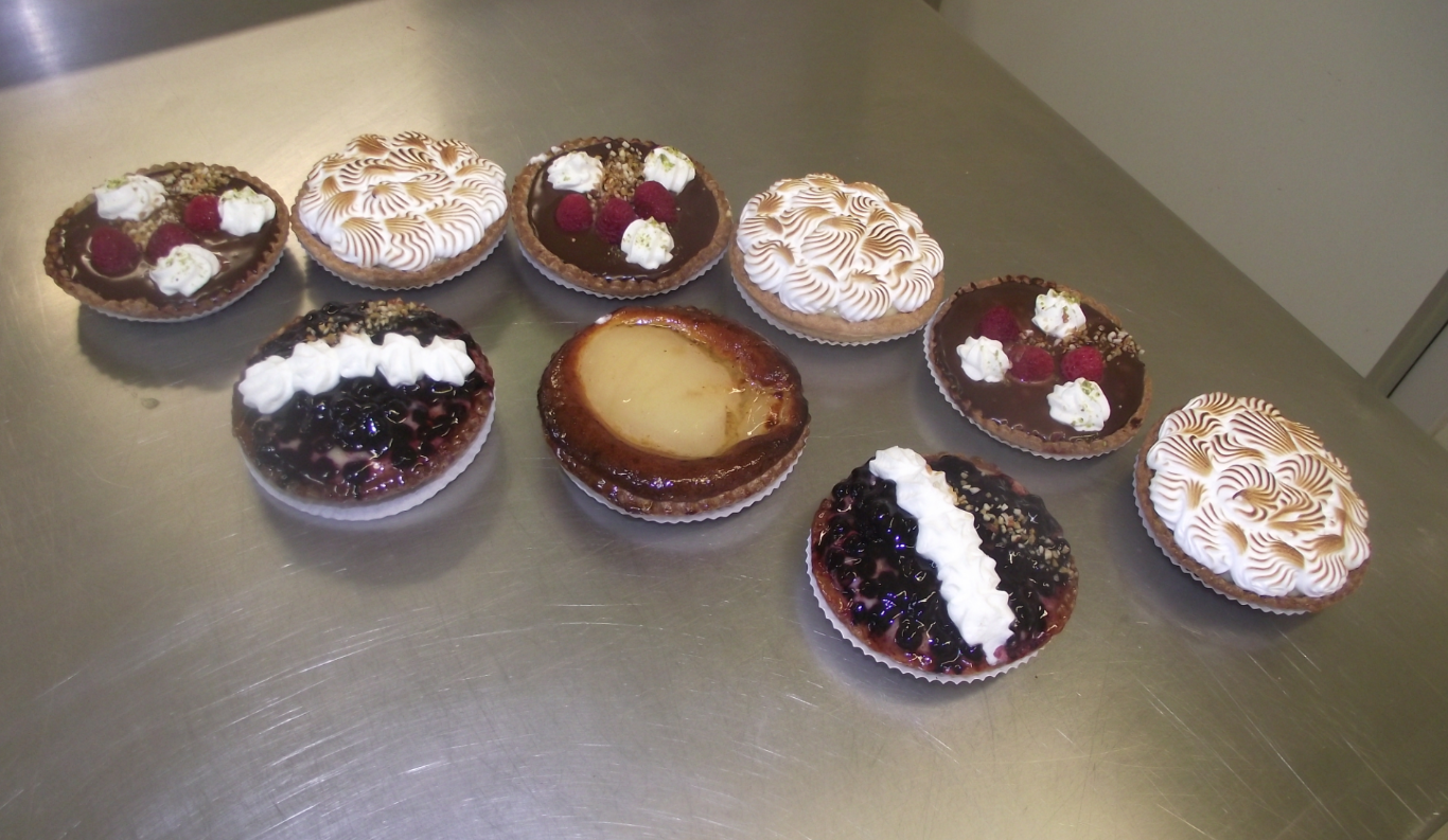 Tartelettes amandine-citron-myrtille et choco framboise