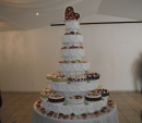 Support sur mesure 18 gateaux etages choux macarons et autres